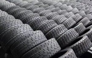 محکومیت ۱۱ میلیاردی و پلمپ فروشگاه لاستیک فروشی که نمی فروخت