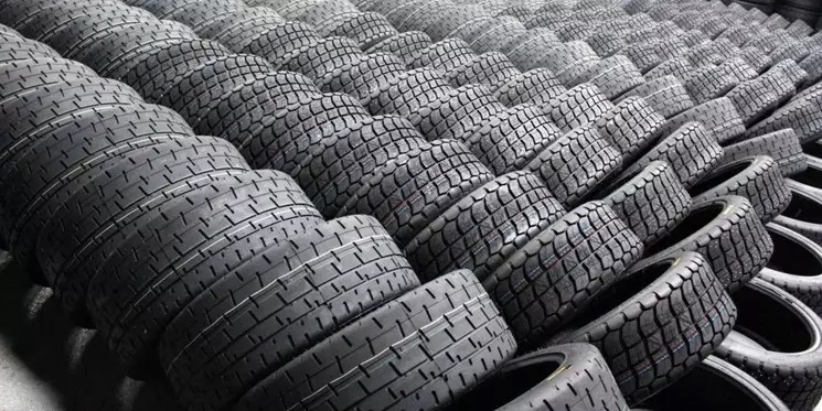 لاستیک فروشی