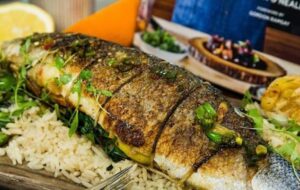 روشی برای تهیه « ماهی شکم پر» که همه از آشپزی تان انگشت به دهان شوند