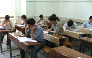 عکس جنجالی از برگه امتحانی فیزیک یک دانش آموز /بفرمائید !!