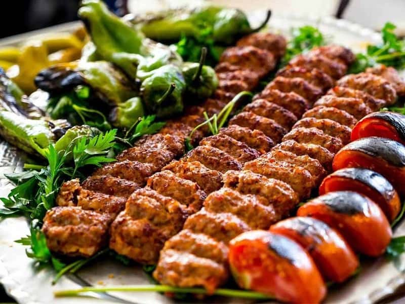 علت نچسبیدن کباب کوبیده به سیخ