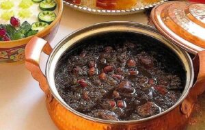 ۱۰ نکته و ترفند طلایی در پخت قورمه سبزی که آن را خوشمزه تر می کند