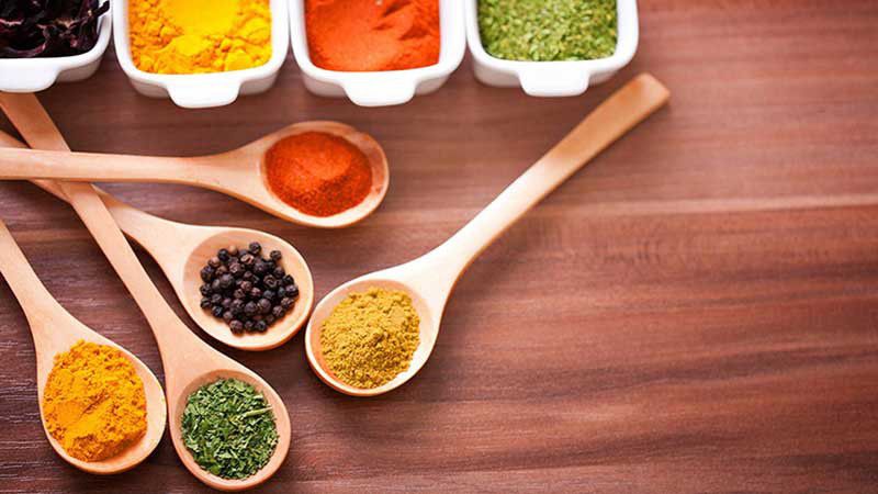 نکات استفاده از ادویه و چاشنی ها