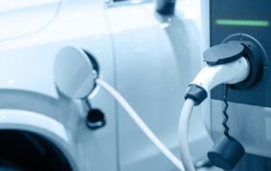 ساخت یک باتری ارزان‌تر و ایمن‌تر که ظرف فقط چند ثانیه شارژ می‌شود