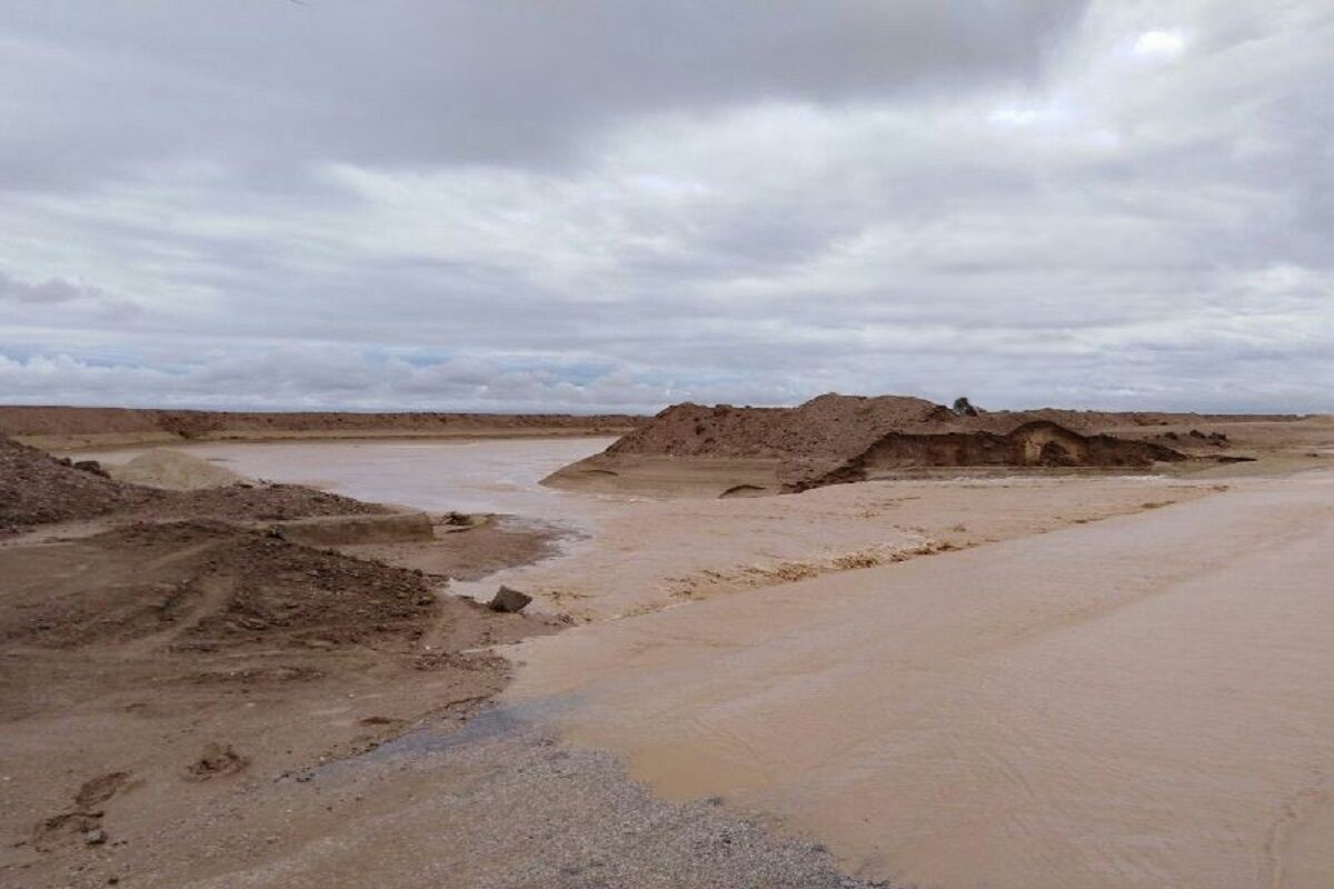 سیل