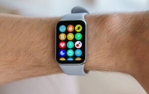 بررسی مشخصات ، امکانات و طراحی شیائومی اسمارت بند ۸ پرو