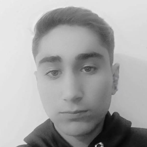 علیرضا تسلیمی