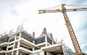 وارد هر نوع از قراردادها و معاملات پیش‌فروش مسکن نشوید