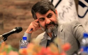 توهم زدن مردی که بی‌هیچ مانعی به اتفاق همسرش برای دیدن فرزند به کانادا رفت !