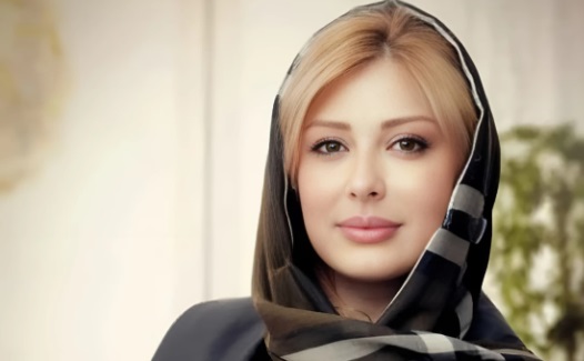 نیوشا ضیغمی در کنسرت گوگوش 1