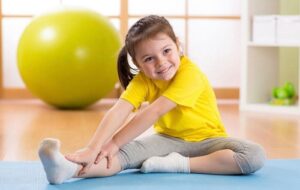 ورزش کردن چگونه می تواند باعث رشد و بلندی قد شود؟