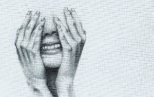 چکار کنیم تا از درد و رنج ناشی از غم و اندوه رها شویم؟