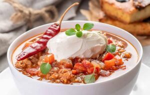 گرفتن تندی غذا با ۱۰ ترفند ساده و کاربردی