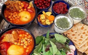 این افراد به هیچ وجه نباید آبگوشت بخورند!