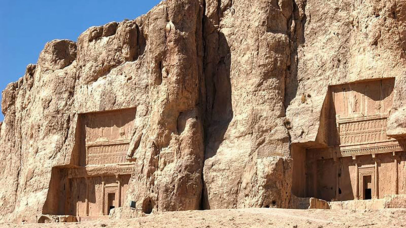 مدیر پایگاه میراث جهانی تخت جمشید: محوطه تاریخی نقش رستم ساماندهی می شود