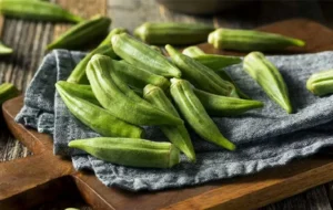 ۳ روش مختلف فریز کردن بامیه + جلوگیری از لیز شدن آن