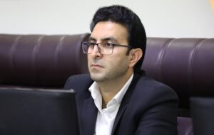 تقدیر از تلاش های کارکنان دانشگاه علوم پزشکی شیراز در روز ارتباطات و روابط عمومی