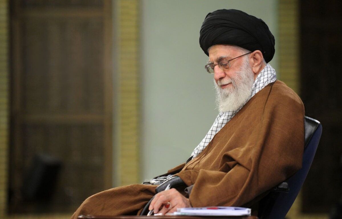 امام خامنه ای