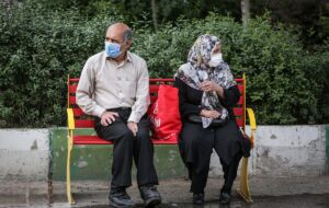 گلایه مستمری بگیران تامین اجتماعی : با این حقوق نمی توانیم زندگی کنیم