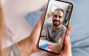 کدام گوشی ها قابلیت تماس تصویری بدون اینترنت را دارند؟