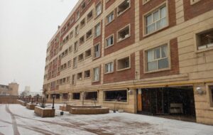 مردم پس اندازی برای خرید مسکن ندارند/ «آرامش قبرستانی» درمان مشکلات اقتصاد کشور نیست