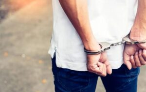 این پسر جوان می خواست فضانورد شد که دوست دخترش دزدش کرد