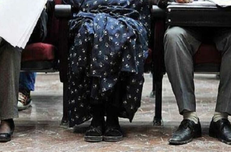 شاهدان اجاره ای در دادگاه ها چه بر سر پرونده ها می آورند؟