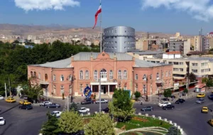 با چقدر پول می توان در آذربایجان غربی و ارومیه آپارتمان خرید؟