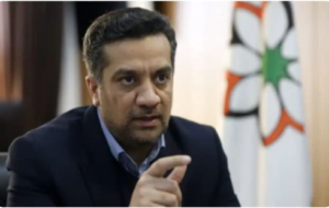 شهرداری منطقه ۱۰ شیراز در شهریاران گُل کاشت