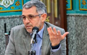 خرید‌های مسئولان سفارشی می‌‌آید برای همین از سفره مردم خبر ندارند/ به خاطر خدا حداقل۳ ماه یک بار از بازار خرید کنند