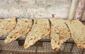 قیمت آپشن های نان سنگگ اعلام شد/ برخی وقیح‌تر شدند!