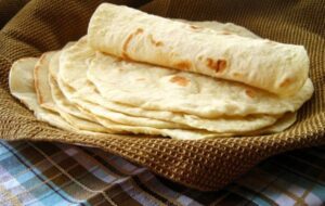 سلامتی مردم ایران قربانی سودجویی‌ها/ سبوس‌گیری از آرد تا ۱۱ برابر استاندارد