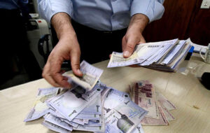 این روزها مردم چگونه وام فوری با نرخ دل‌خواه می گیرند؟