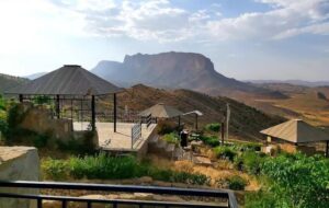 افشای یک زمین خواری بزرگ در اراضی ملی تنگ سرخ شیراز