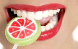 شیرین شدن دهان خبر از این بیماری ها می دهد!