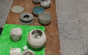 کشف اشیای عتیقه مربوط به اشکانیان و ساسانیان در مرودشت