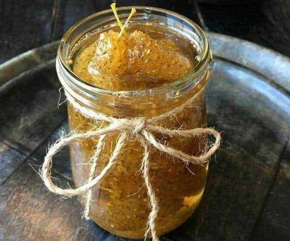 طرز تهیه مربای توت سفید