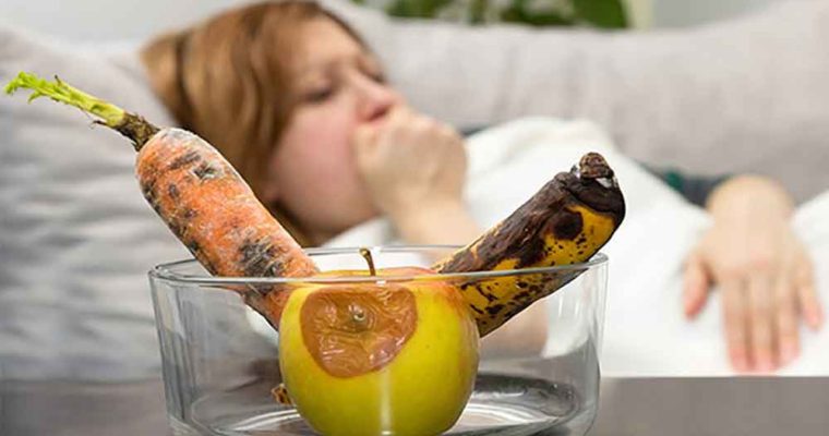 غذاهای مسموم کننده