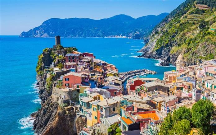 cinque terre vernazza
