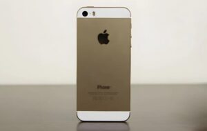 گوشی خاطره‌انگیز آیفون 5s منسوخ شد