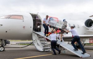 ببینید| دلیل فرود جت اورژانس هوایی کشور در شیراز