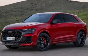 نمایش قدرتمندترین خودرو بنزینی تاریخ آئودی «شاسی بلند RS Q8» برای اولین بار(+تصاویر)