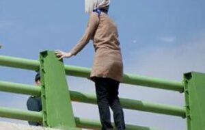 جزئیات خودکشی نافرجام دختر ۱۷ ساله شیرازی درخیابان زند/ سروان صدیقی به موقع رسید