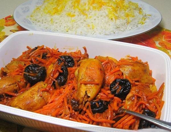 خورشت آلو و هویج