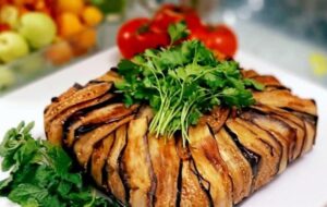 طرز درست کردن دلمه بادمجان قالبی غذایی خوشمزه و مجلسی