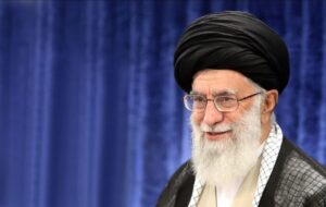 موافقت رهبر انقلاب با تخفیف مجازات و عفو تعدادی از محکومان