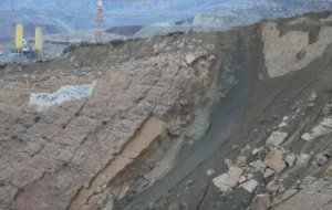 مدیریت شهری شیراز علیرغم تاثیرات منفی سد تنگ سرخ چه اصراری بر اجرای آن دارد؟