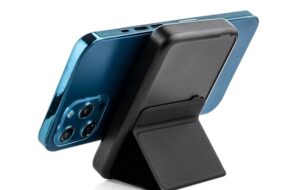 روش استفاده صحیح از پاوربانک وایرلس برای شارژ کردن گوشی