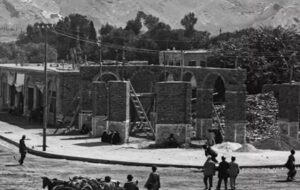 چهارراه زند نبش خیابان سعدی ، شیراز سال ۱۳۰۷ +عکس