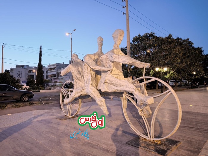 مردان دوچرخه سوار 3 1